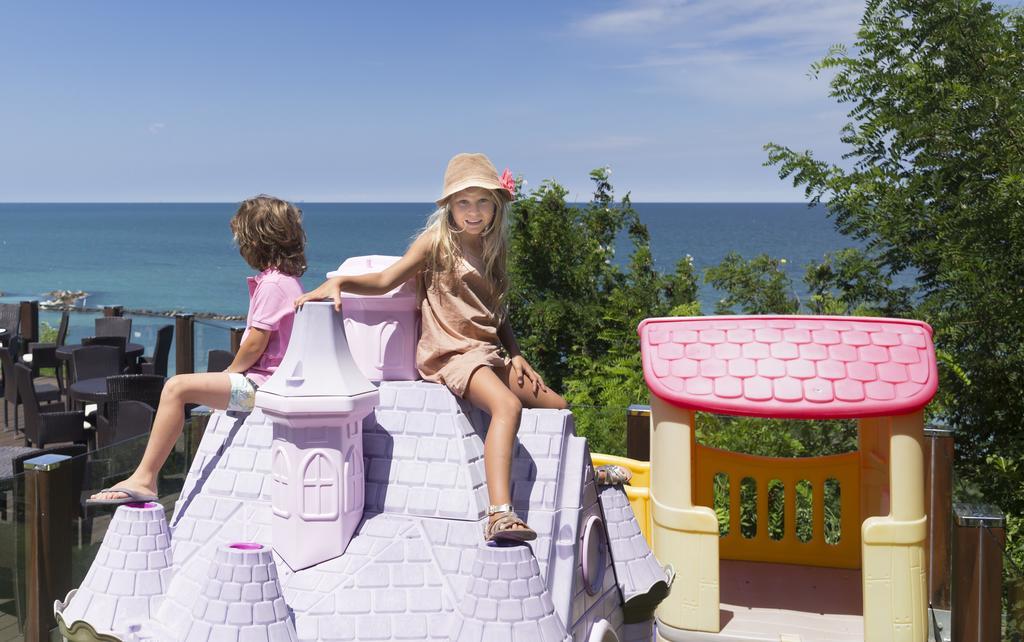 Hotel Sans Souci Gabicce Mare Ngoại thất bức ảnh