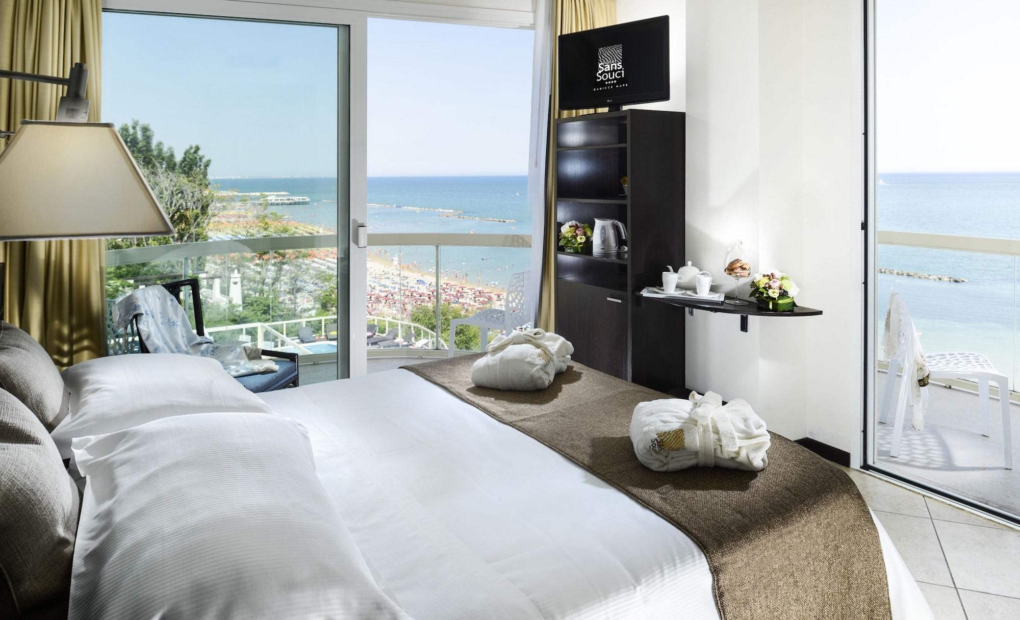 Hotel Sans Souci Gabicce Mare Ngoại thất bức ảnh